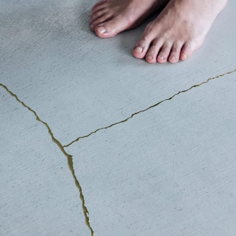 Syntech Roadware: Riparare crepe sui pavimenti in calcestruzzo